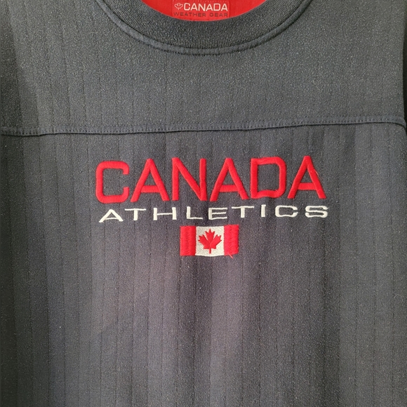 Vintage,  Canada sweater size XL - Picture 6 of 6